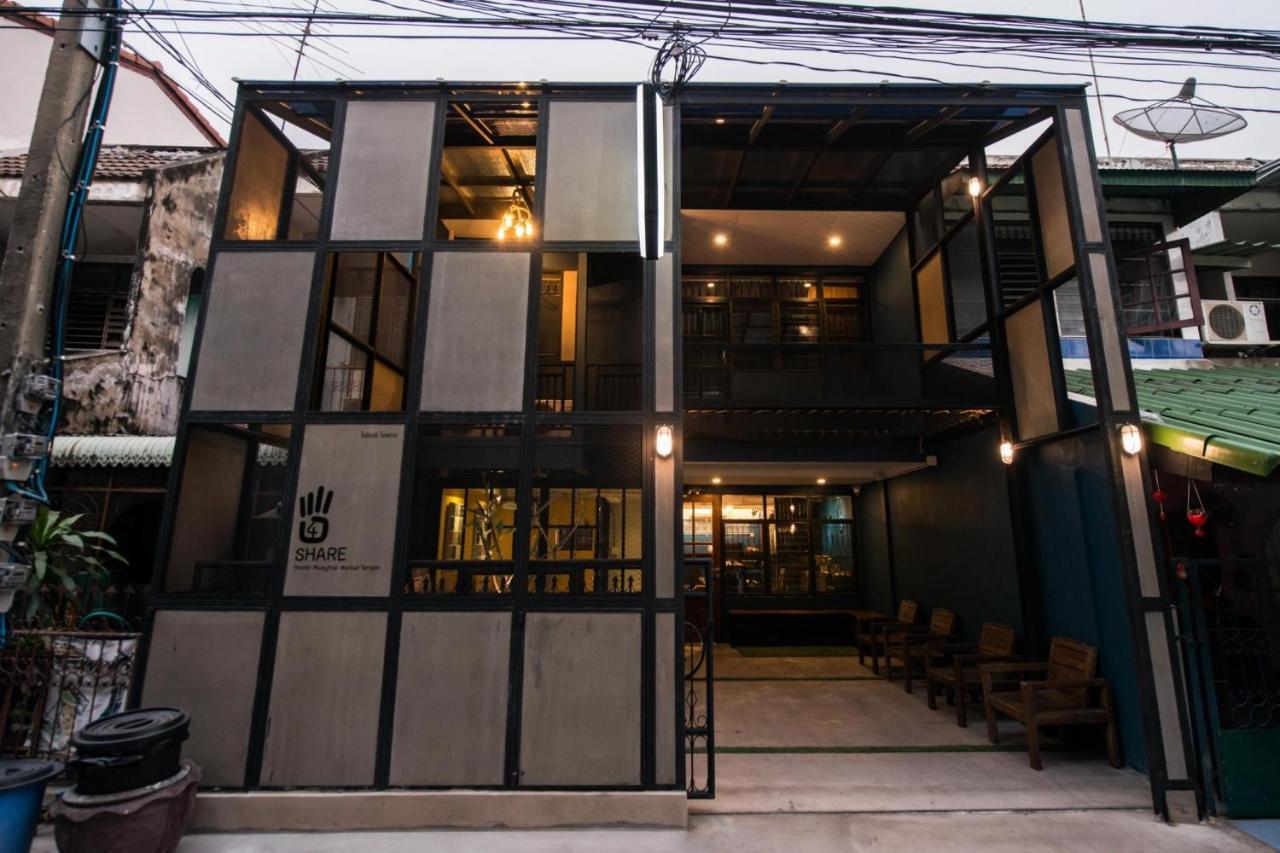 4Share Hostel (Adults Only) Бангкок Экстерьер фото