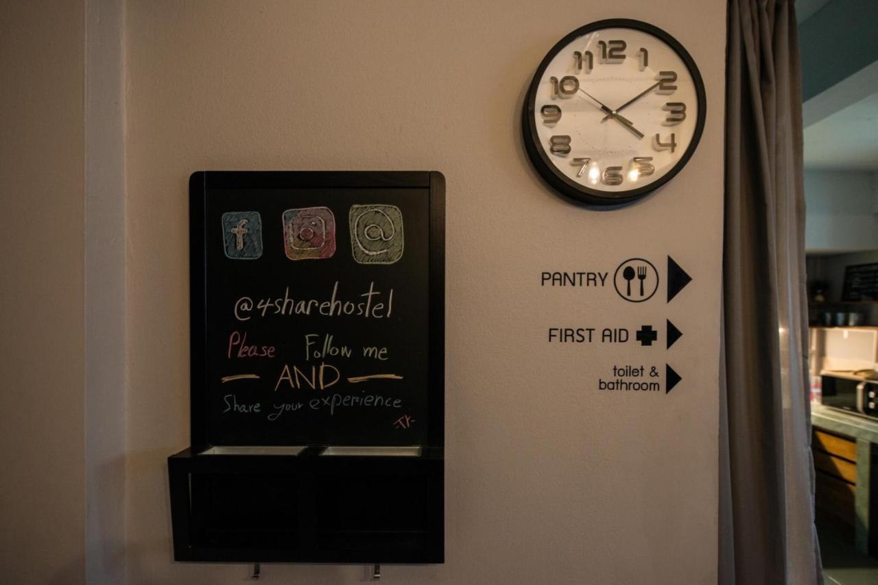 4Share Hostel (Adults Only) Бангкок Экстерьер фото